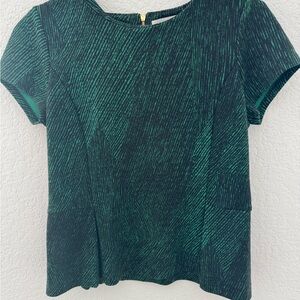 Liz Claiborne Black & Green Print Short Sleeve Peplum Top